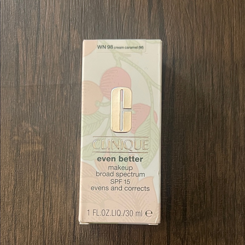 Clinique Even Better Foundation - WN 98 Cream Caramel